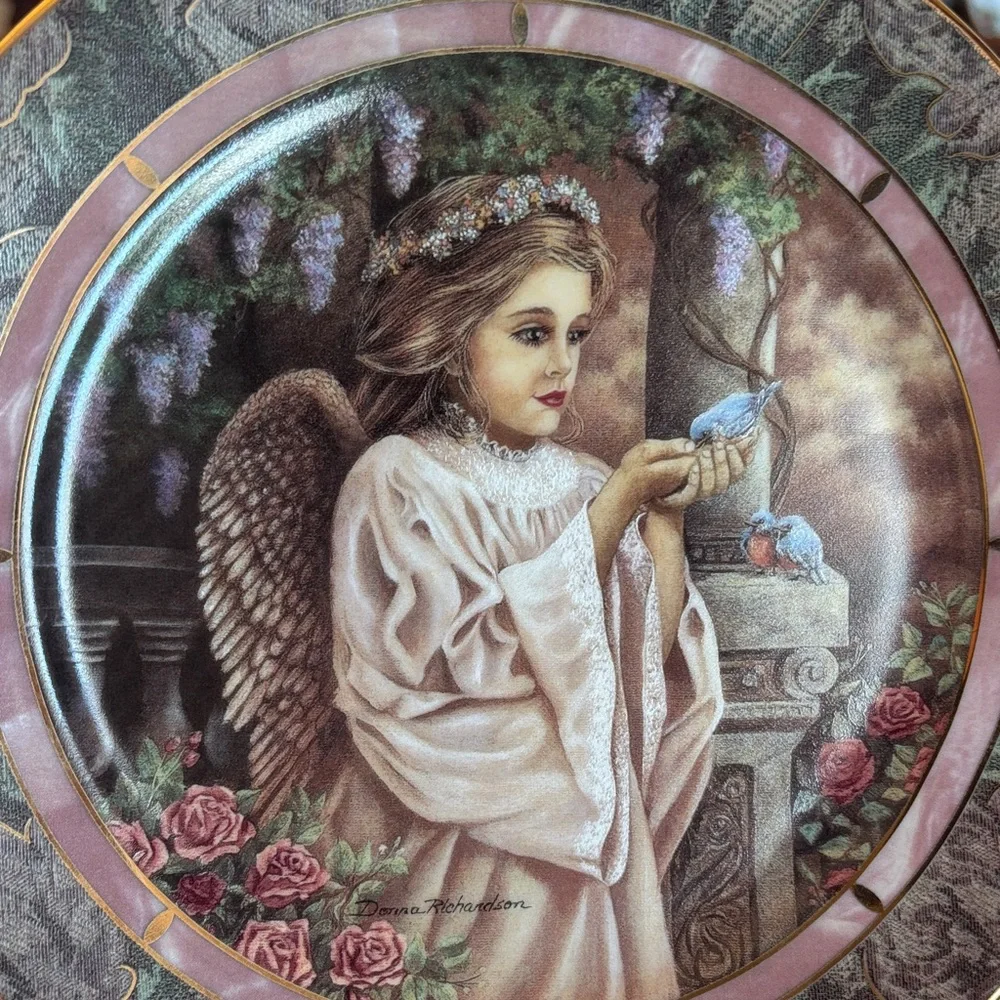 The Bradford Exchange Angelic Plate with Gold Accents~Charity
